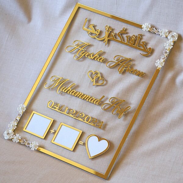 nikah thumb gold square nikah thumb board in transparent and golden color. square design with embellishments on diagonal corners.