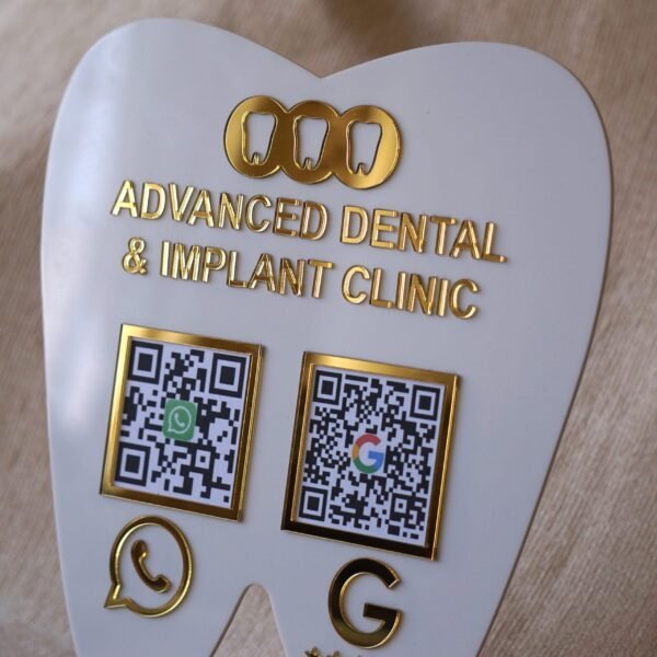 Customizable QR Code Stand For Dentist