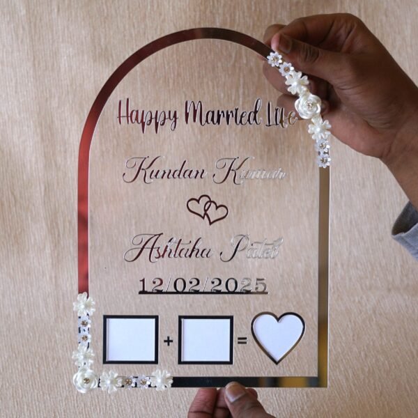DSC07118 wedding thumb print frame in dome shape with floral embellishments and made with transparent and silver acrylic